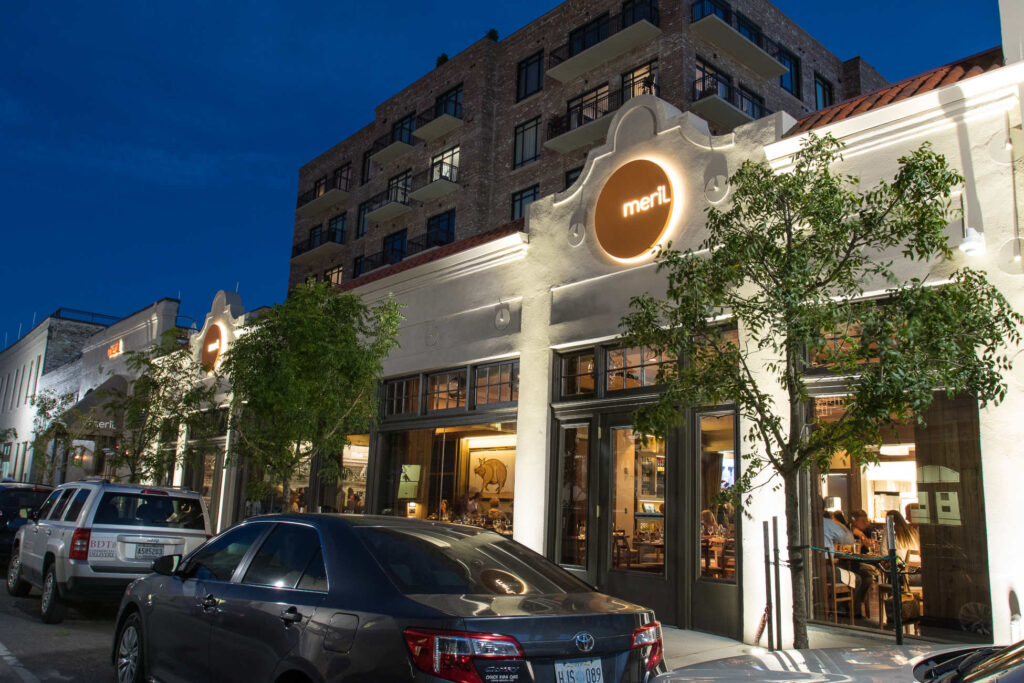 meril restaurant facade