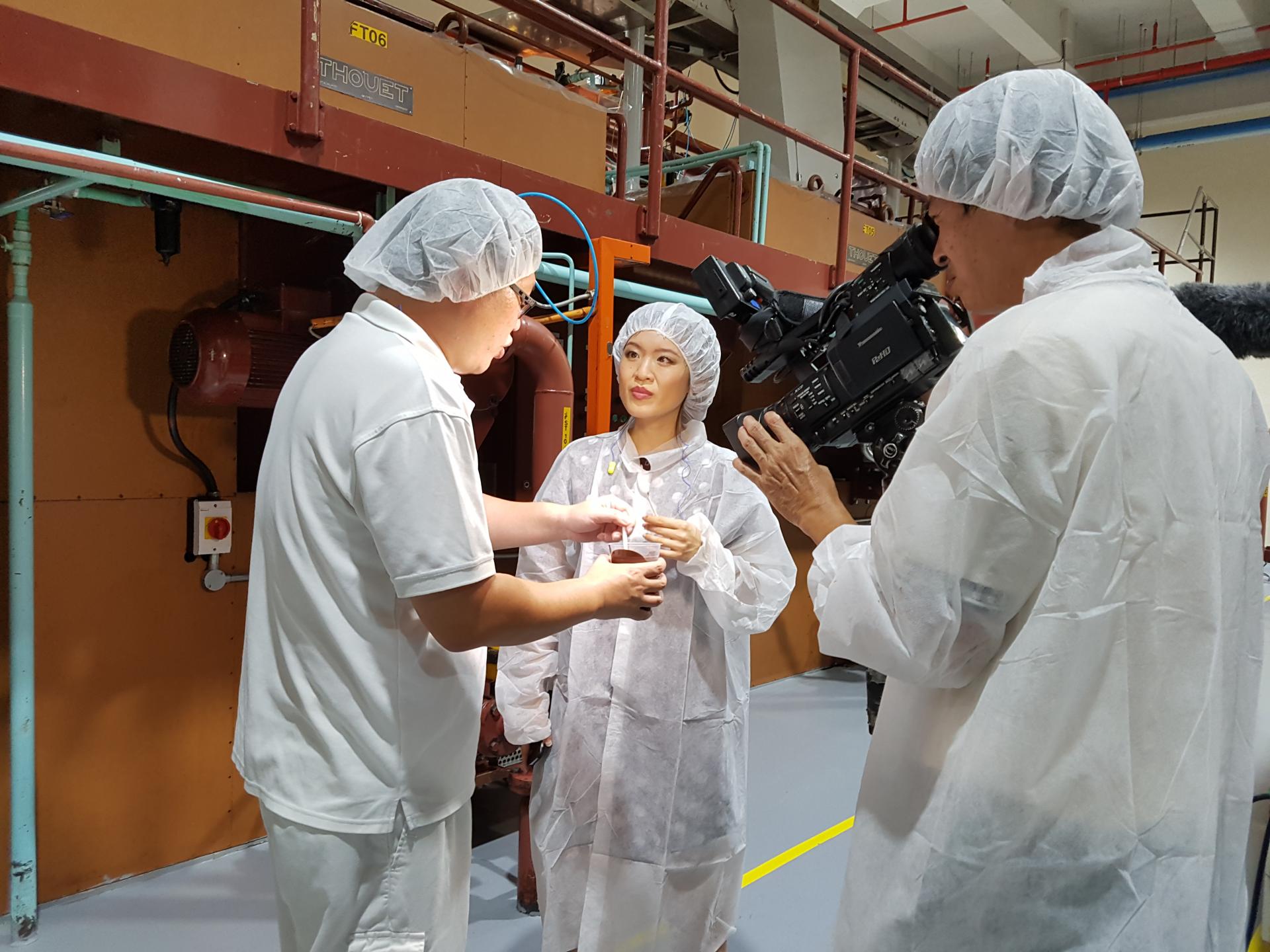 Making chocolate in a factory What’s real and what’s Hollywood?