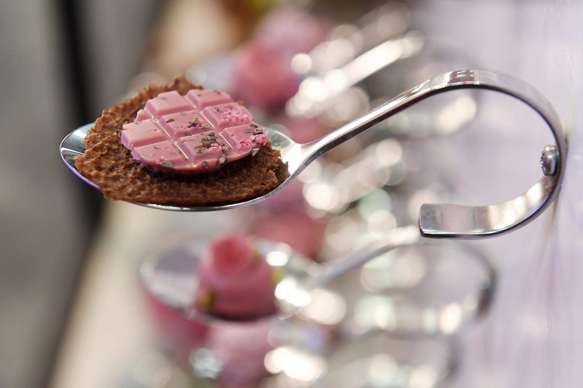 Ruby chocolate on the spoon