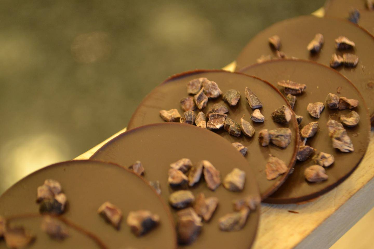 Barry Callebaut's wholesome sugar solutions: Sugar reduced chocolate round tablet