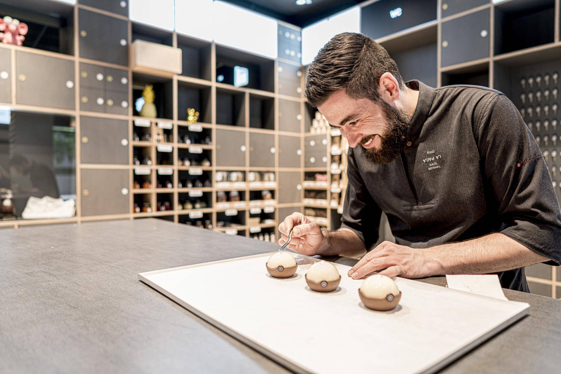 Chocoguía: LA PACA, el nuevo templo del chocolate de Raúl Bernal en Huesca