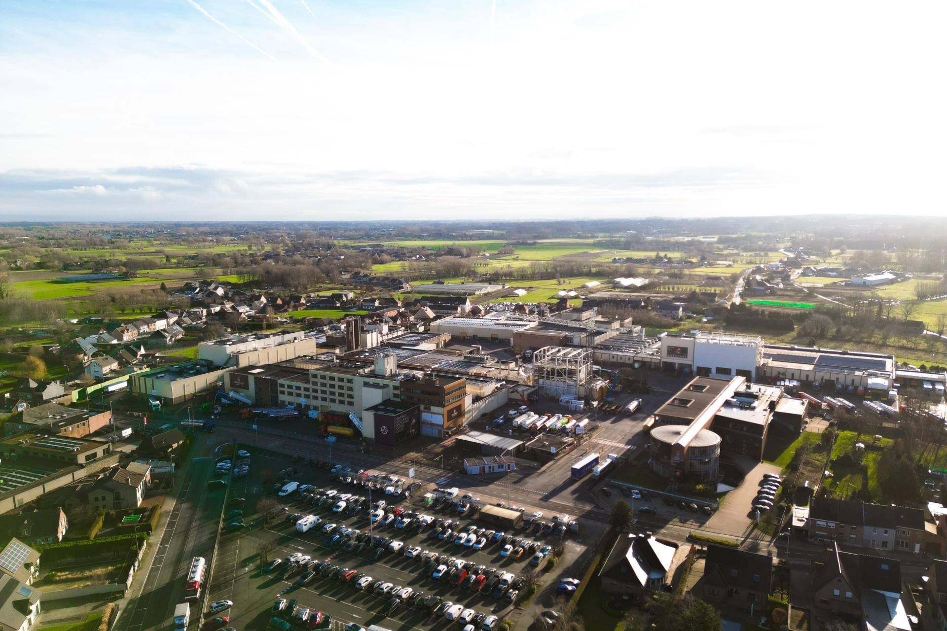 Barry Callebaut reinforces commitment to Wieze with detailed investment plan of € 250 million