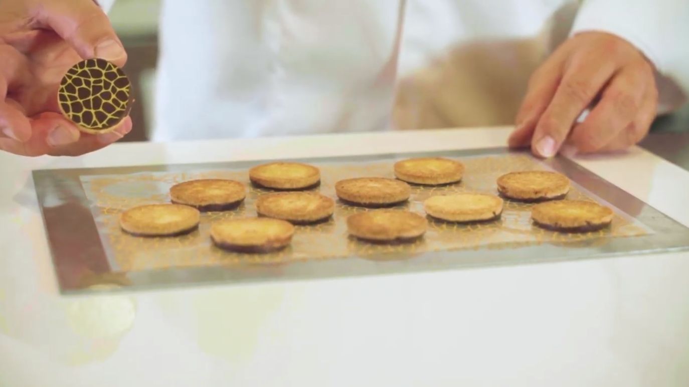 How to make cookies with a printed top