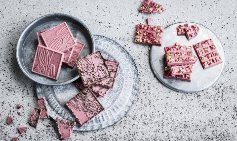 Ruby chocolate tablets with coffee coconut pistachios