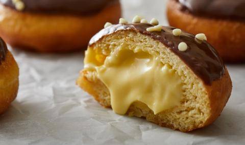 Custard Donut
