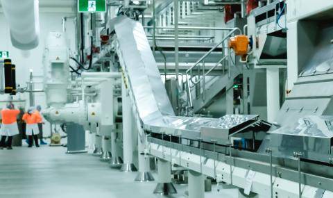 Barry Callebaut’s 11,000 square meter site in Australia is equipped with state-of-the-art factory lines which corresponds to the high demand for high quality chocolate in the country