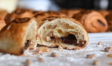 Puff pastry with organic ingredients - baked goods