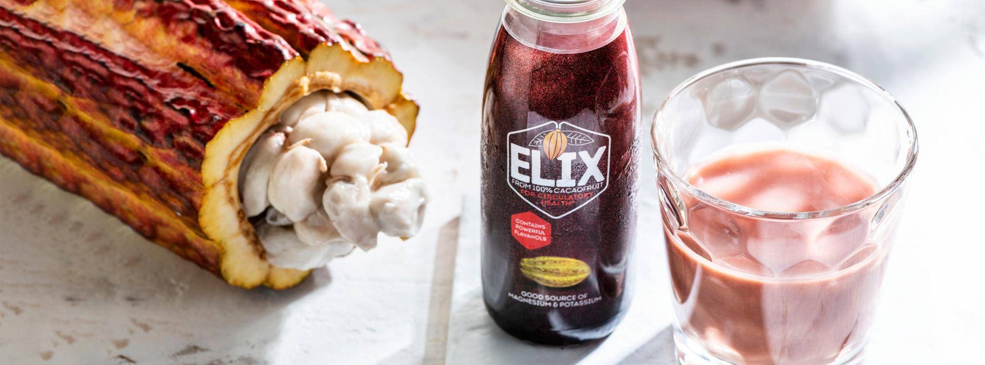 Elix drink with cacaofruit