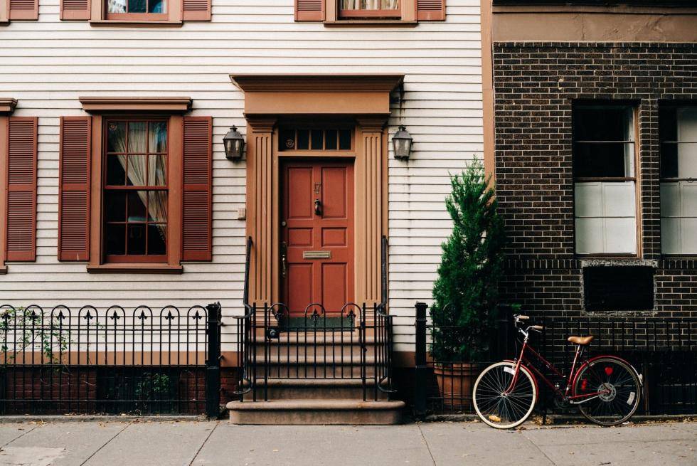 Retro European home in the West Village, New York, United States. Photo by christian koch on Unsplash