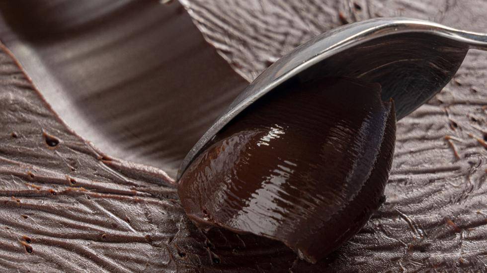Paso a paso: cómo elaborar una ganache de chocolate