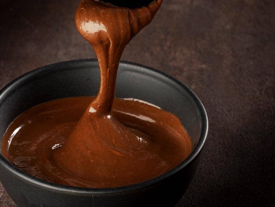 Lennix, nueva cobertura Chocovic de chocolate negro 57% cacao 