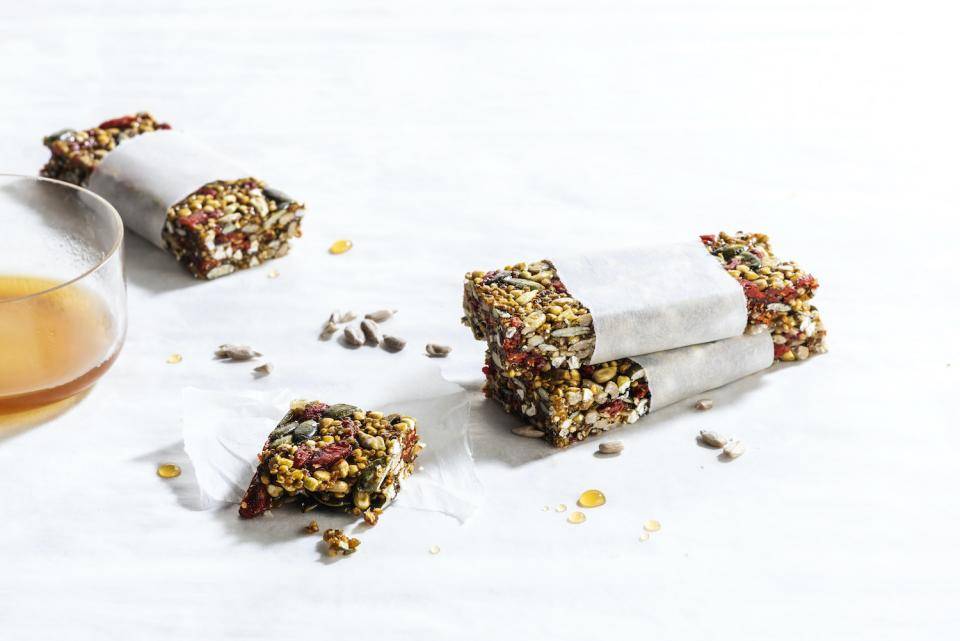 granola bar made by cacaofruit ingredients