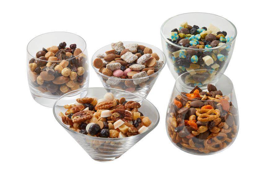 cups of trail mix