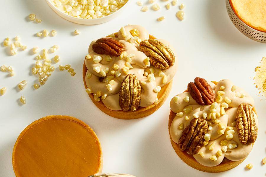 gold tartlets
