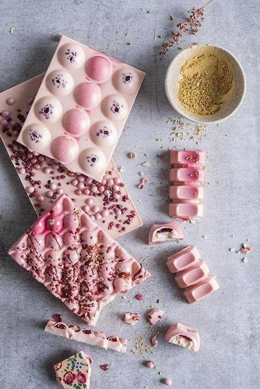 Rose Fantasia chocolate bars