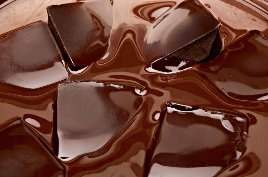 Chocolate Tasting Ritual - step 2 - Touch