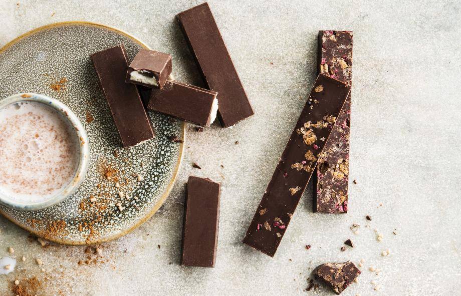 Sugar reduced chocolate tablets