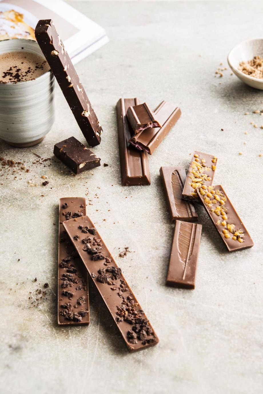 High protein chocolate tablet snack