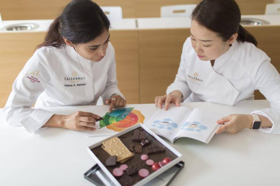 chefs using the Barry Callebaut sensory wheel