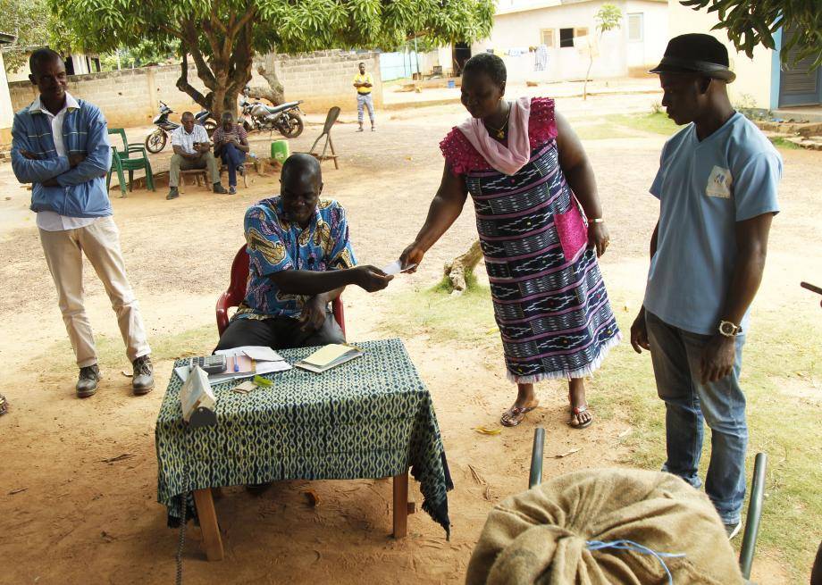 Cocoa beans weighed and documented