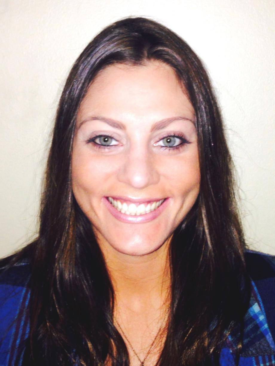 becky stasinos headshot