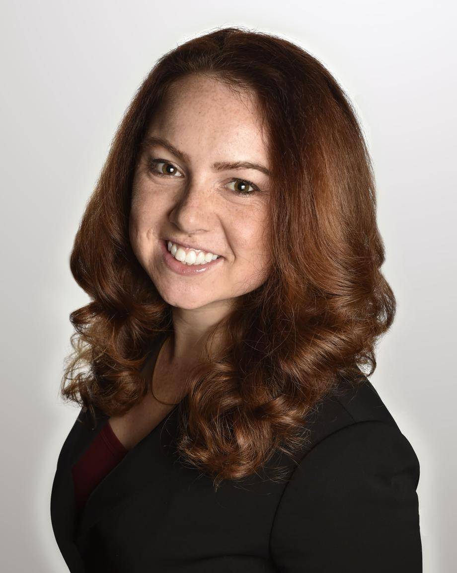 elizabeth clair headshot