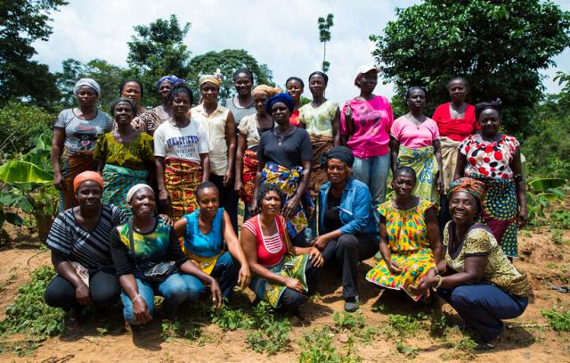 African women farmers - Cocoa Horizons is part of the Forever Chocolate movement by driving change in the cocoa sector