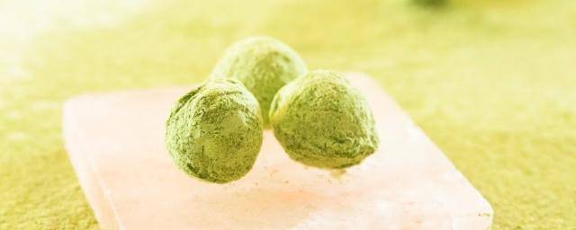 Green chocolate truffles