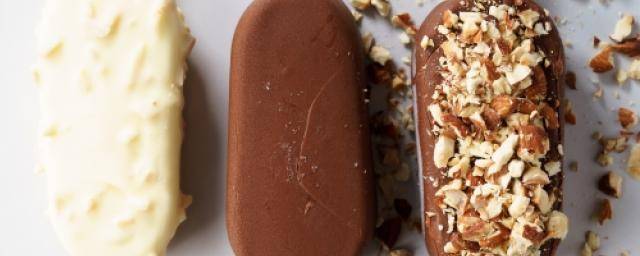 BC FM APPLICATIONS ICE CREAM STICKS CHOCOLATE NUTS