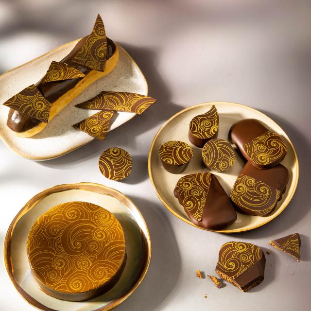 Printed chocolate pralines