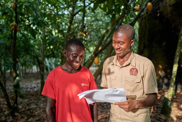 Farmer with his Cocoa Horizons coach